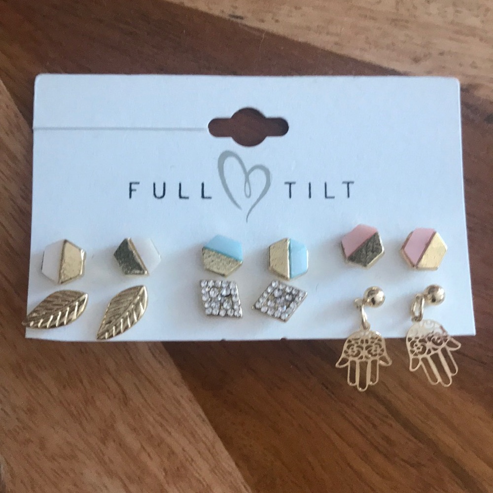 BRAND NEW Tully’s Earrings
